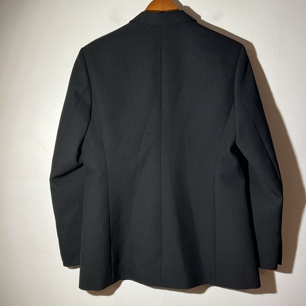 Malory Blazer - Picture 7 of 9